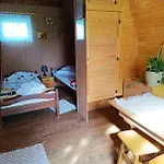 Farmház Daleko Od Szosy - I