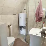 Farmház Daleko Od Szosy - I *