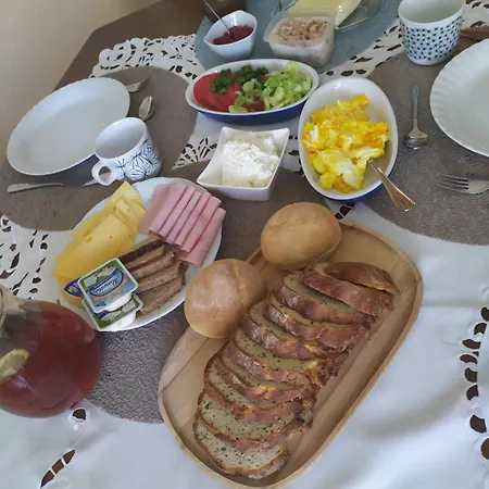 Daleko Od Szosy - I *