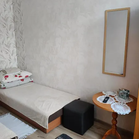 Daleko Od Szosy - I